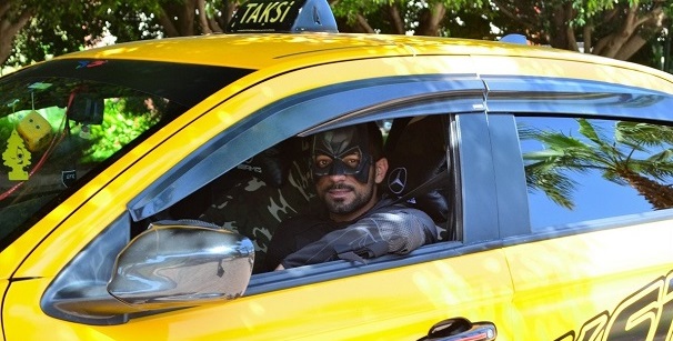 Batman, Taksici Oldu